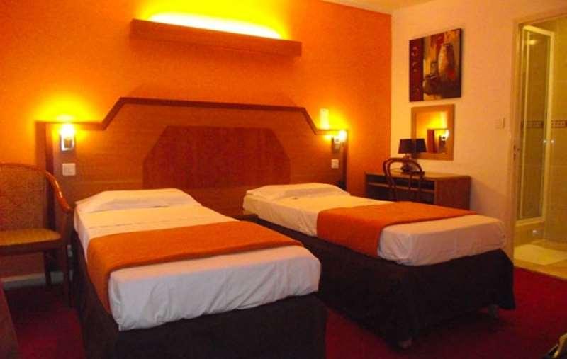 Le Nouvel Hotel Du Theatre Paris Room photo