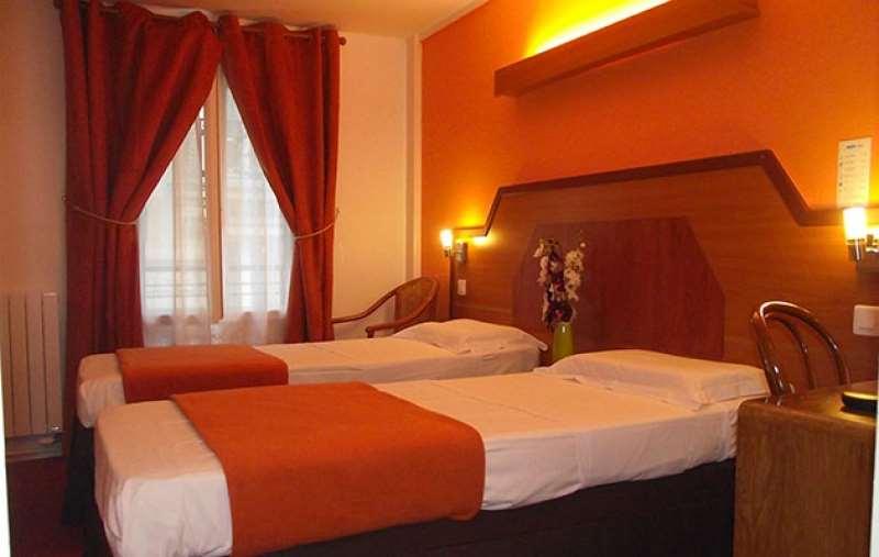 Le Nouvel Hotel Du Theatre Paris Room photo